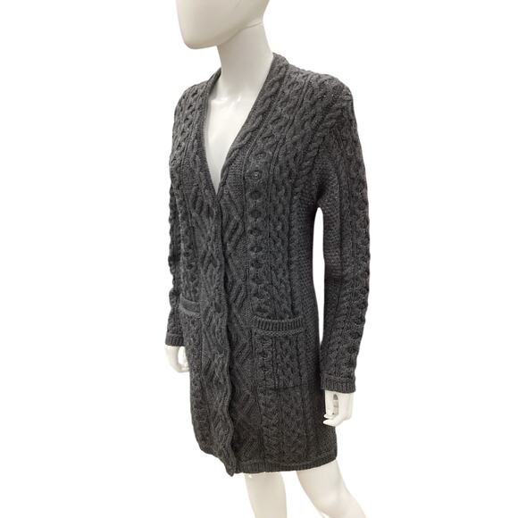 Aran Mor Cardigan Women SZ L Boyfriend 100%Merino Wool Dark Gray Beautiful Knit! - Picture 2 of 5